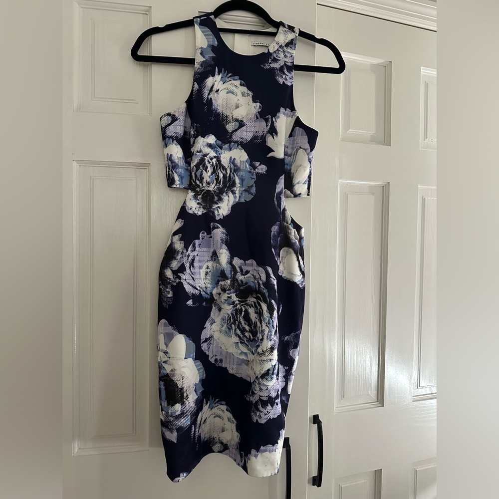 Finders keepers purple cutout dress size small